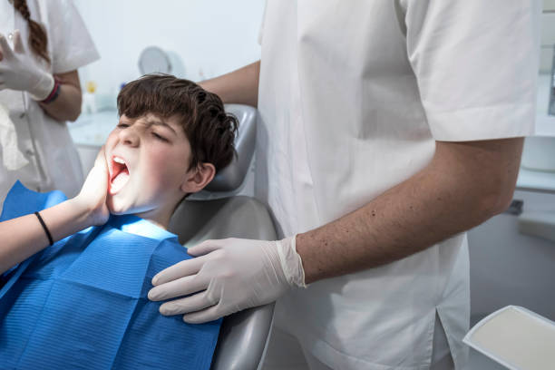 Best Emergency Treatment for Toothache in Renova, MS